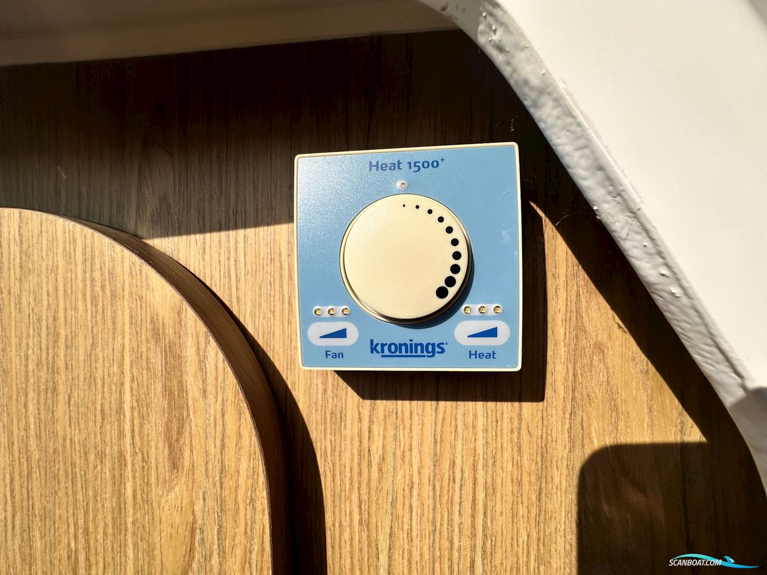 Bénéteau Antares 780