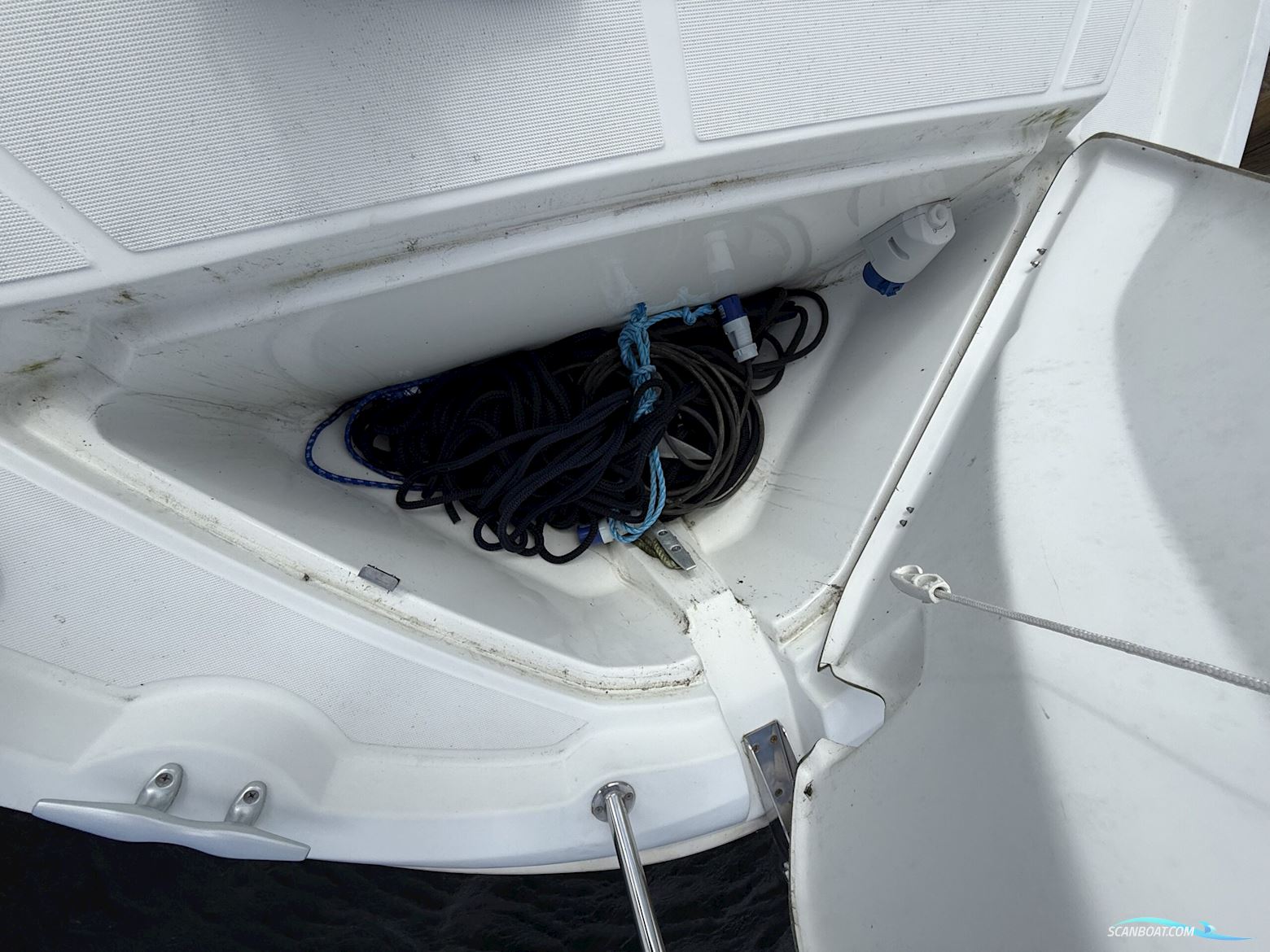 Beneteau Antares 780