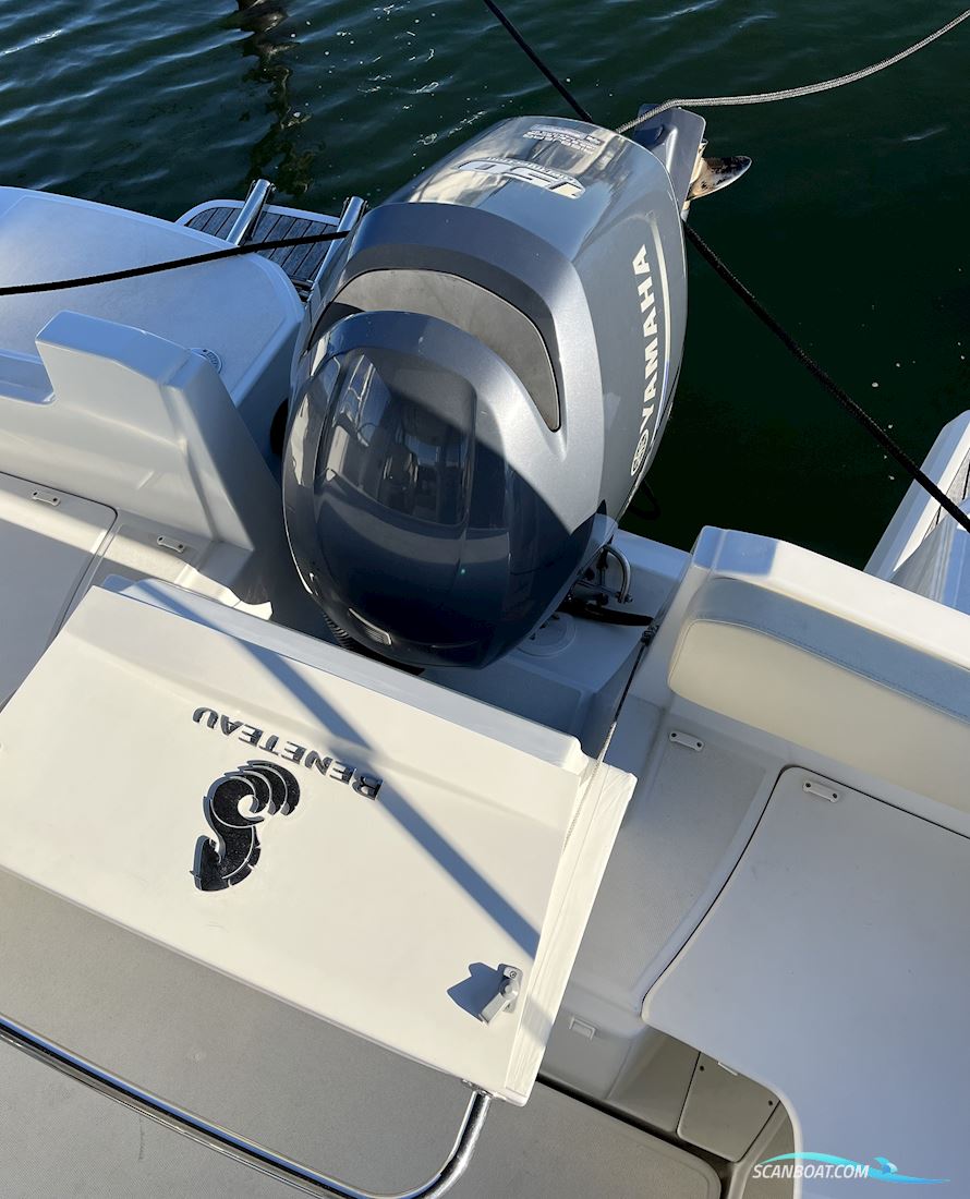 Beneteau Antares 7.80