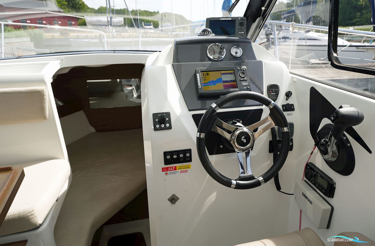 Beneteau Antares 780
