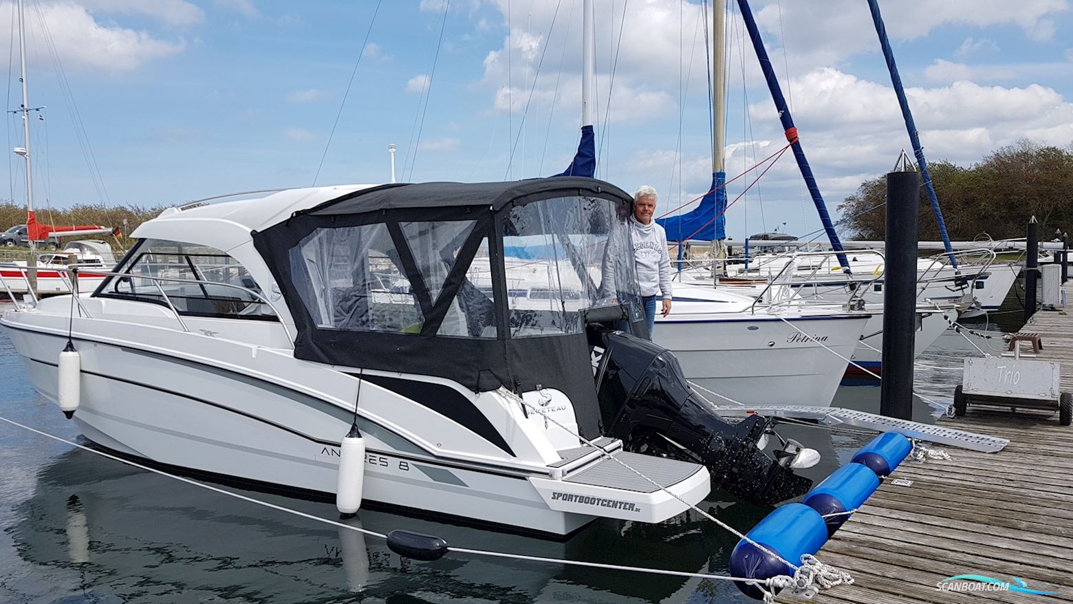 Beneteau Antares 8 OB