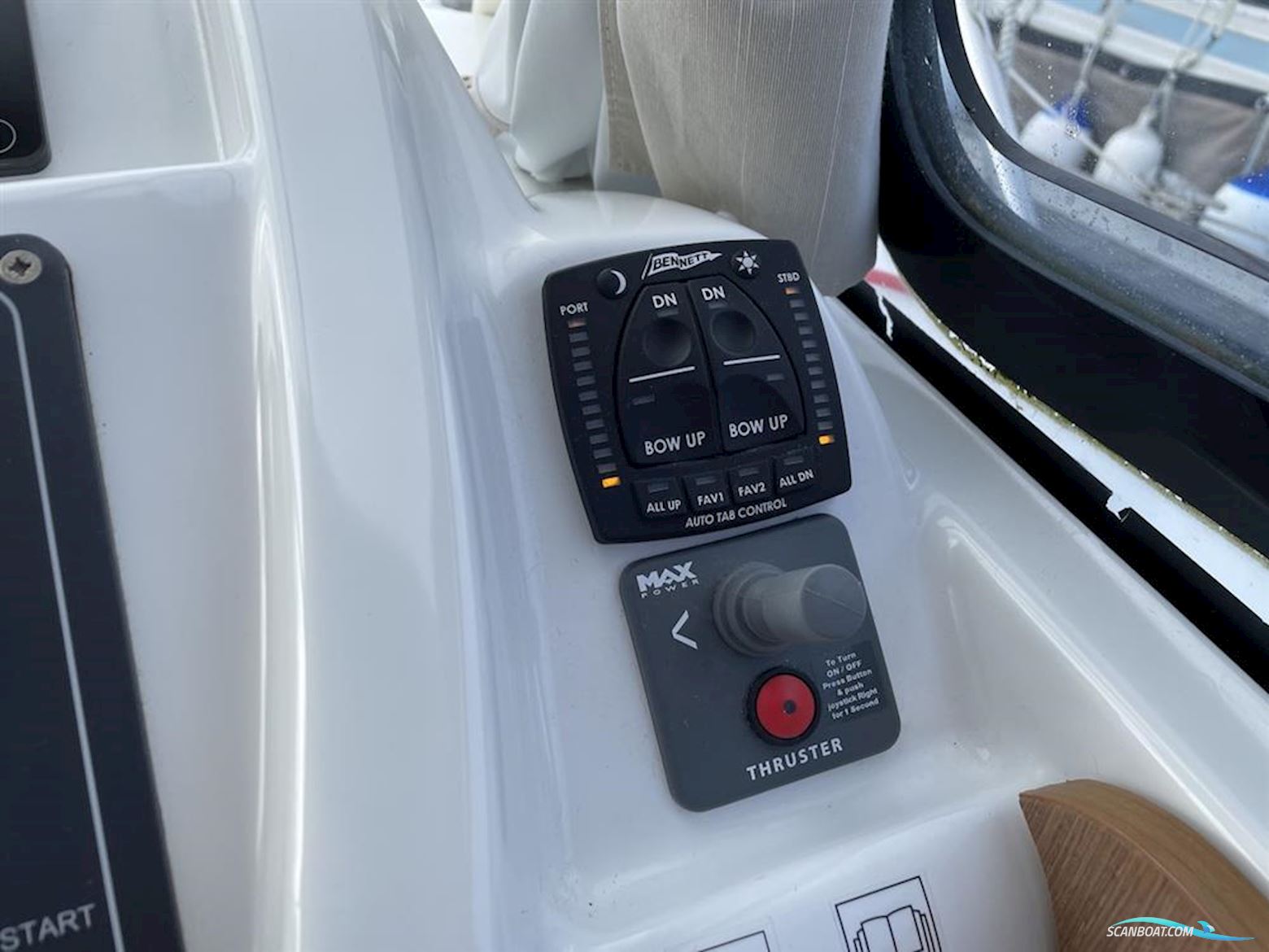 Beneteau Antares 8