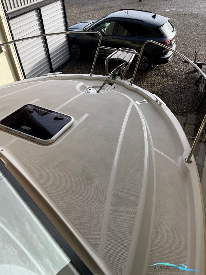 Beneteau Antares 8 Seamotion