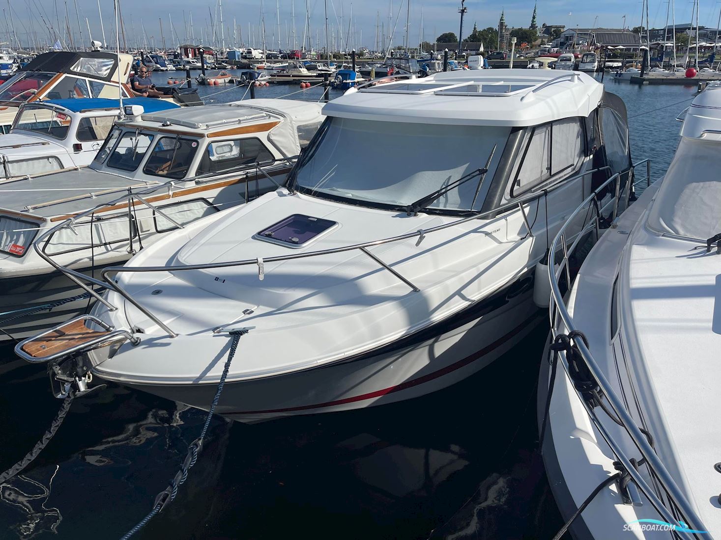 Beneteau Antares 8.80
