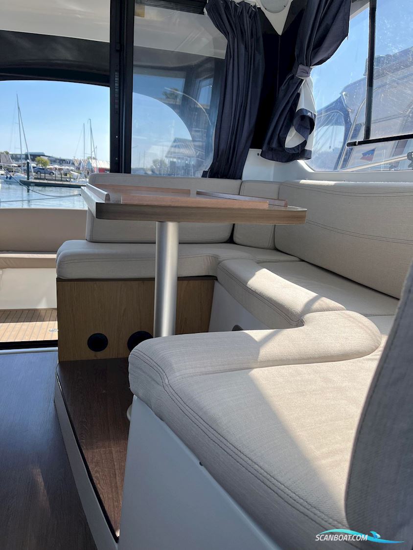 Beneteau Antares 8.80