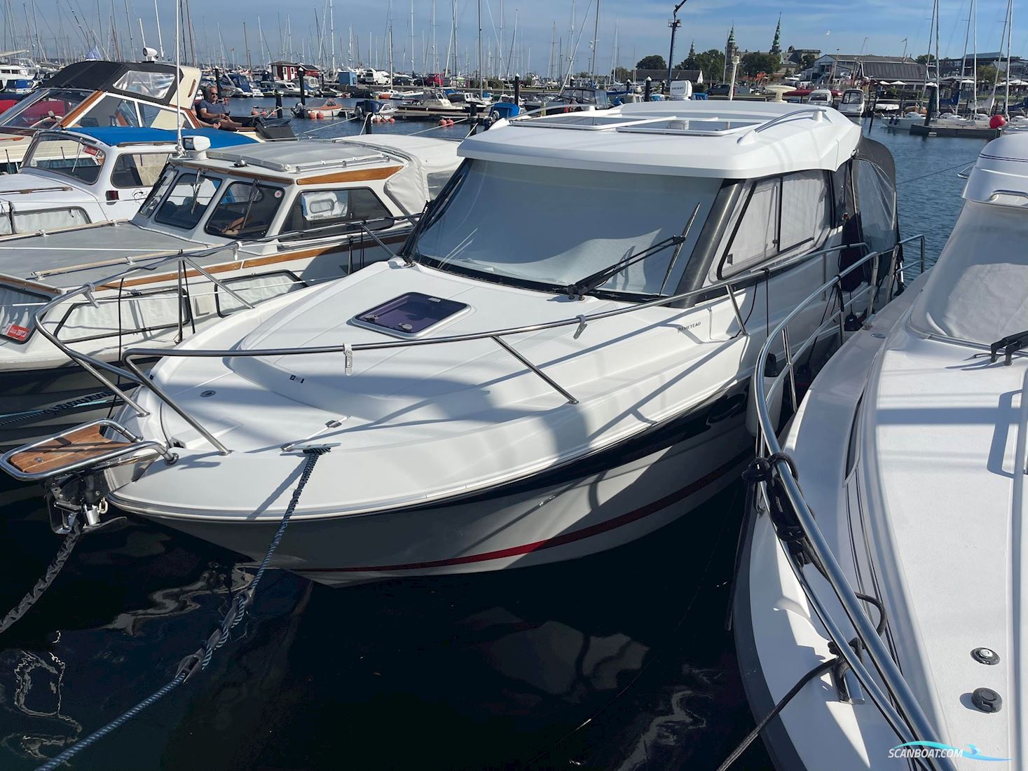 Beneteau Antares 8.80