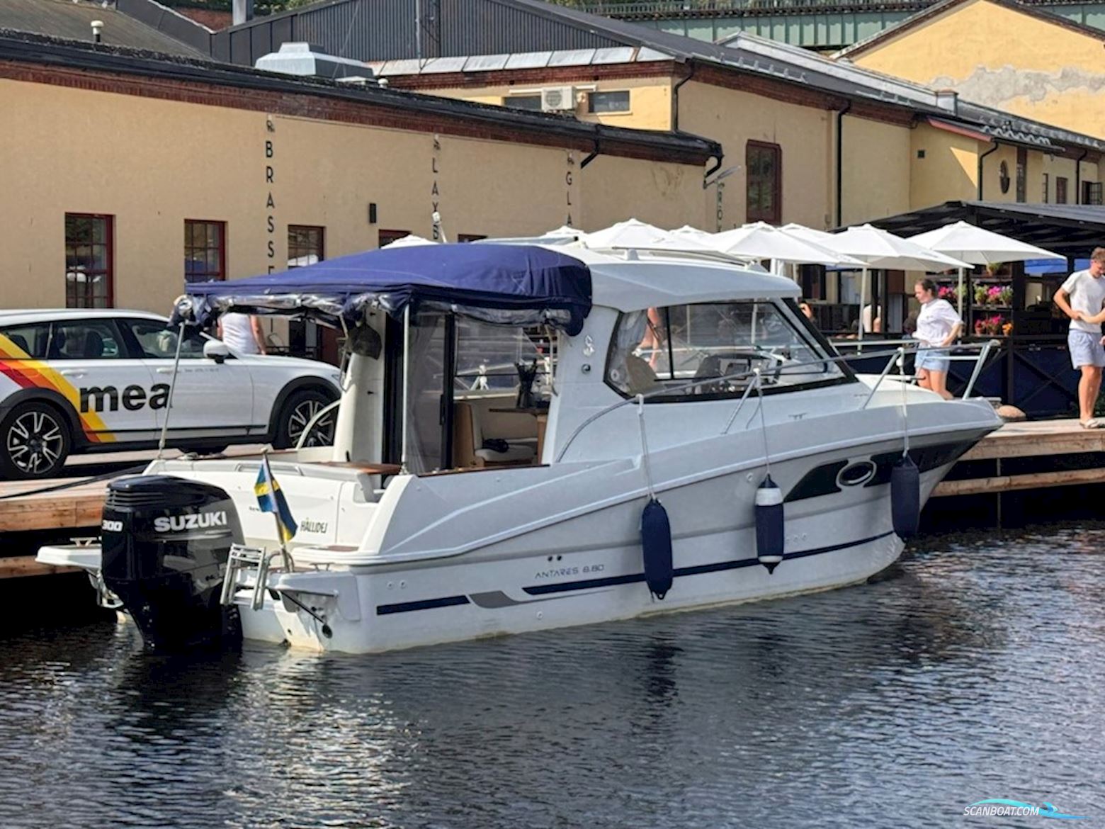 Beneteau Antares 880