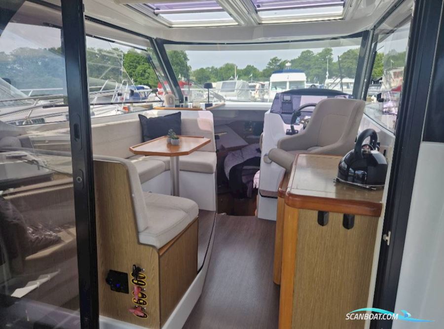 Beneteau Antares 8.80