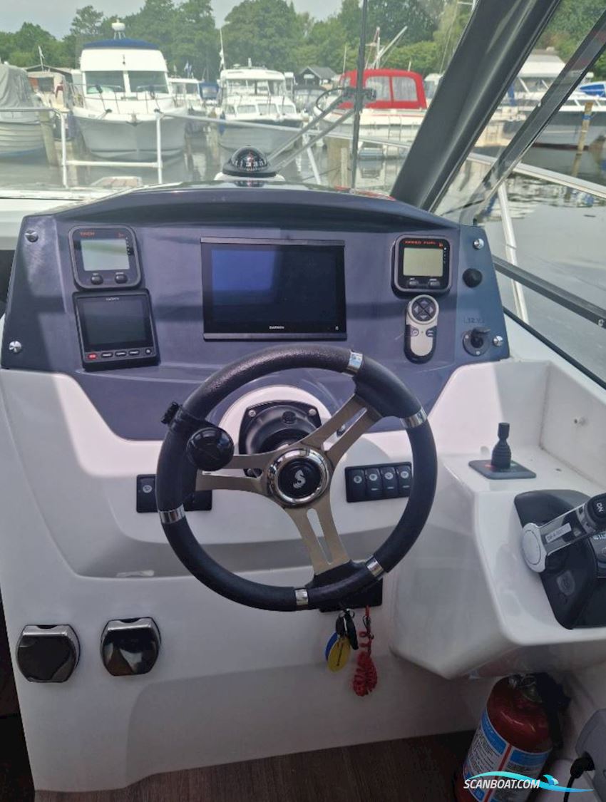 Beneteau Antares 8.80