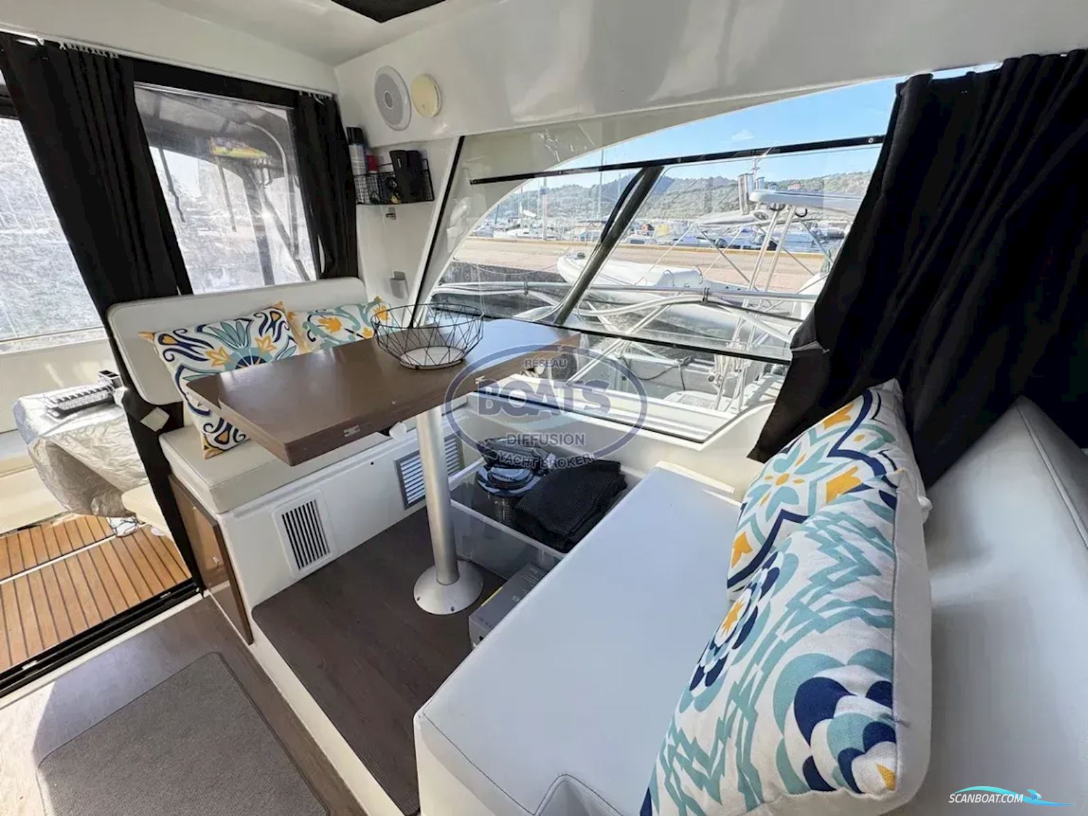 Beneteau Antares 9 ob