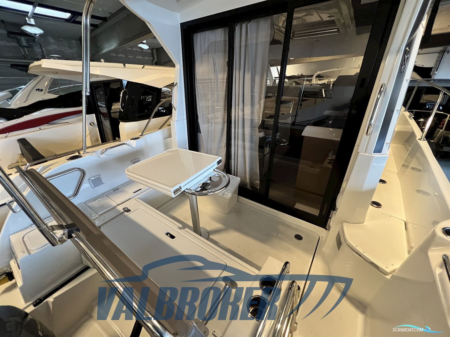 Beneteau Antares 9