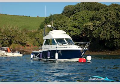 Beneteau Antares 9 Motorboat 2007, with Volvo Penta engine, United Kingdom