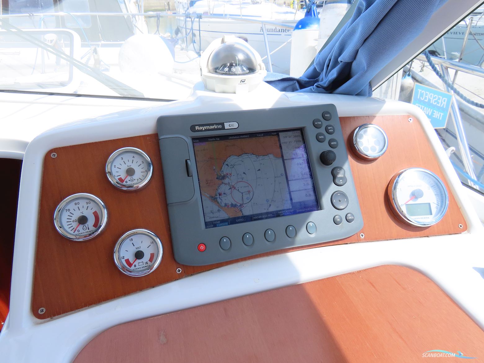 Beneteau Antares 9