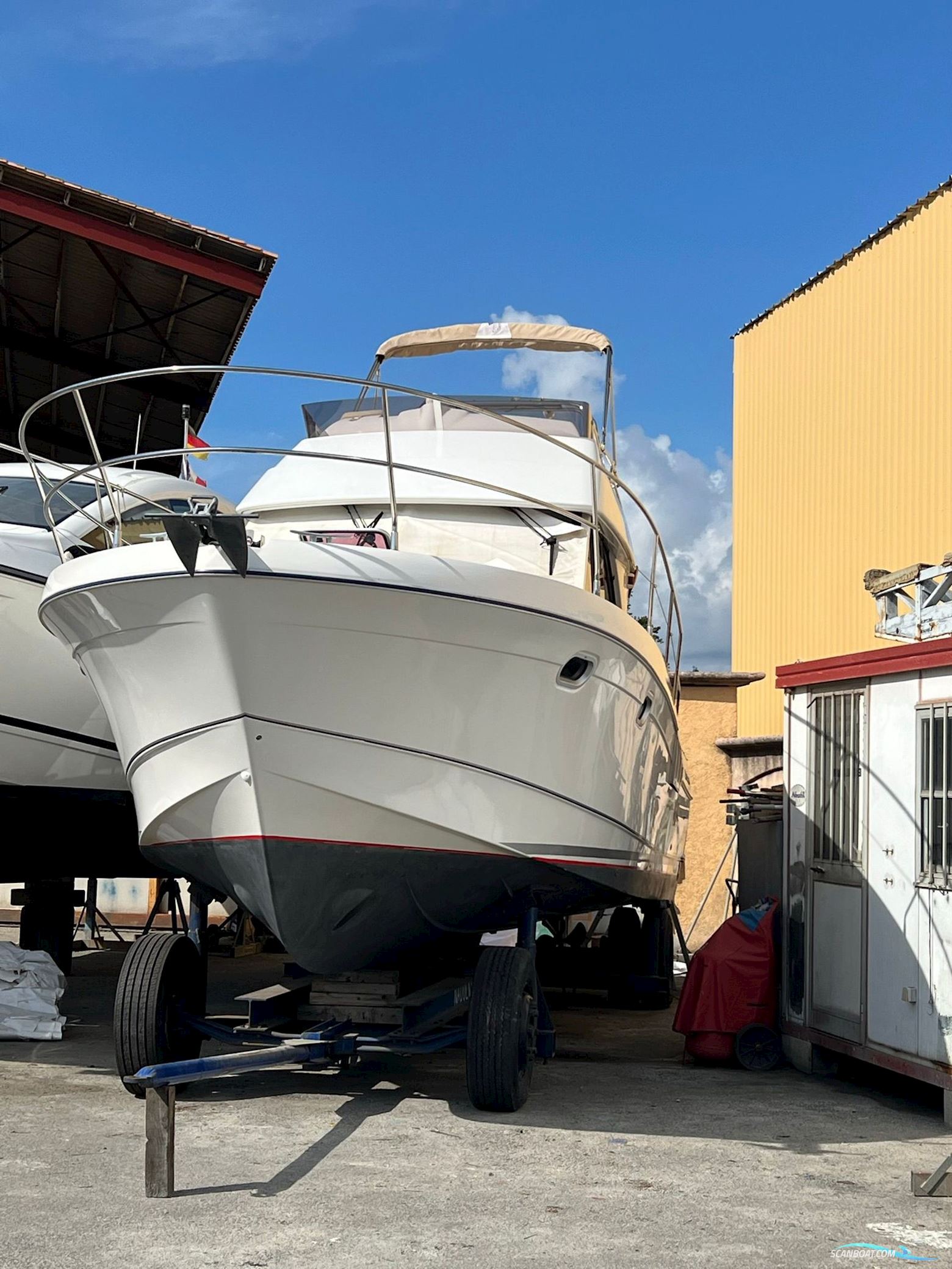 Beneteau Antares 9.80 Flybridge – 2009