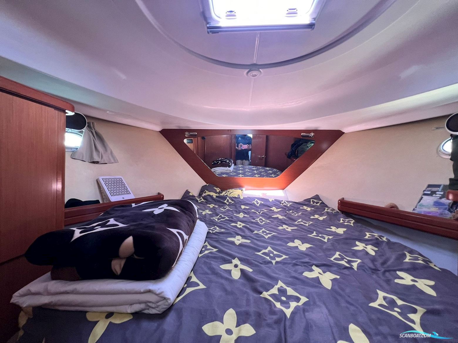 Beneteau Antares 9.80 Flybridge – 2009