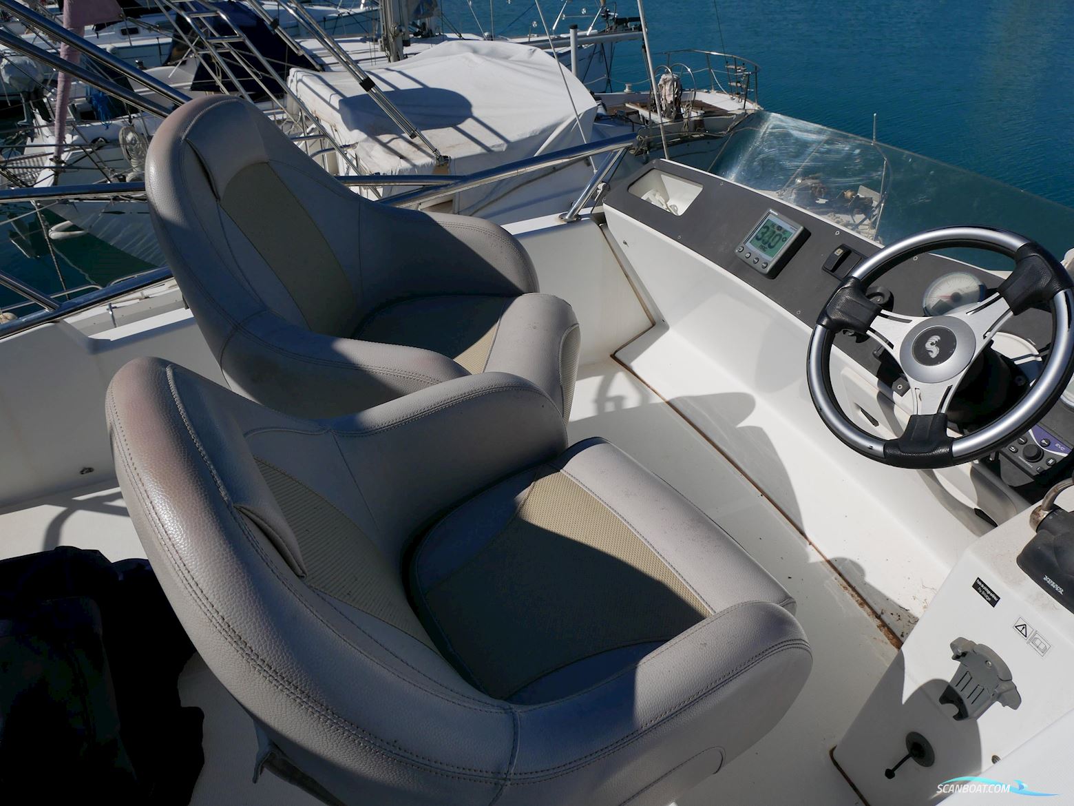 Beneteau Antares 980