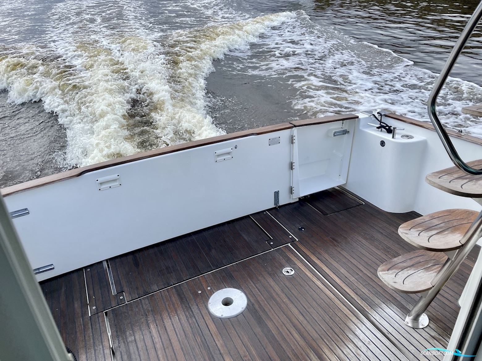 Beneteau Antares 980