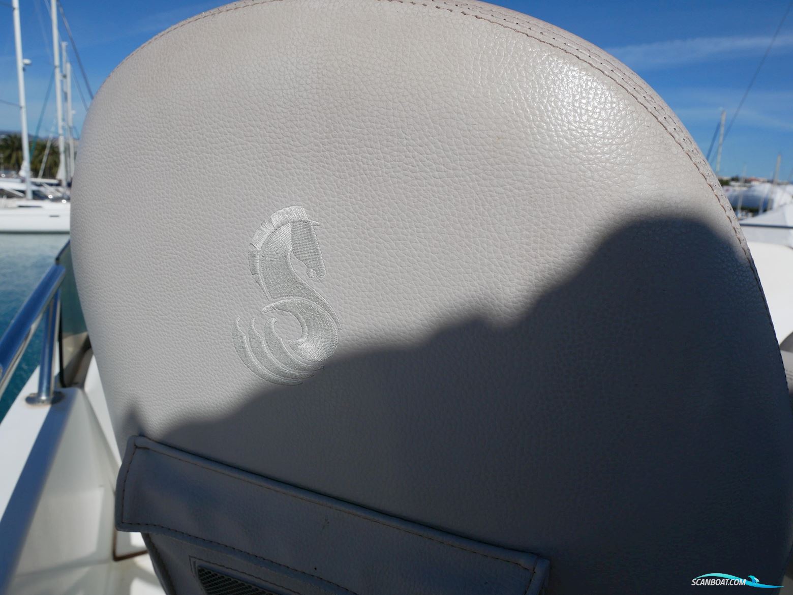 Beneteau Antares 980