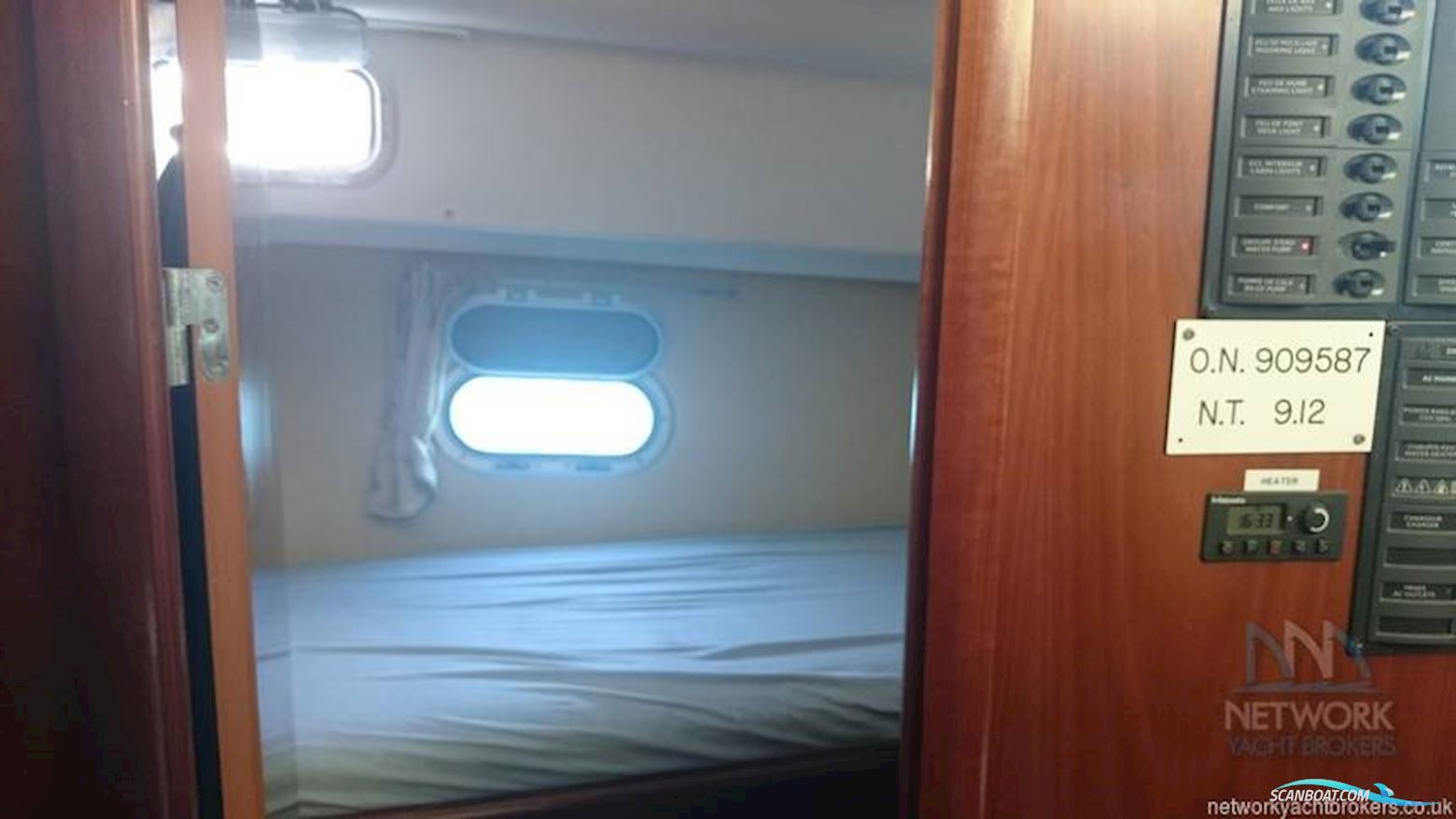 Beneteau Antares 980