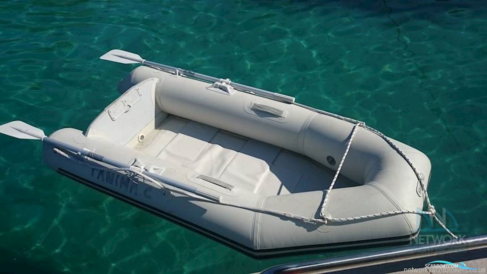 Beneteau Antares 980