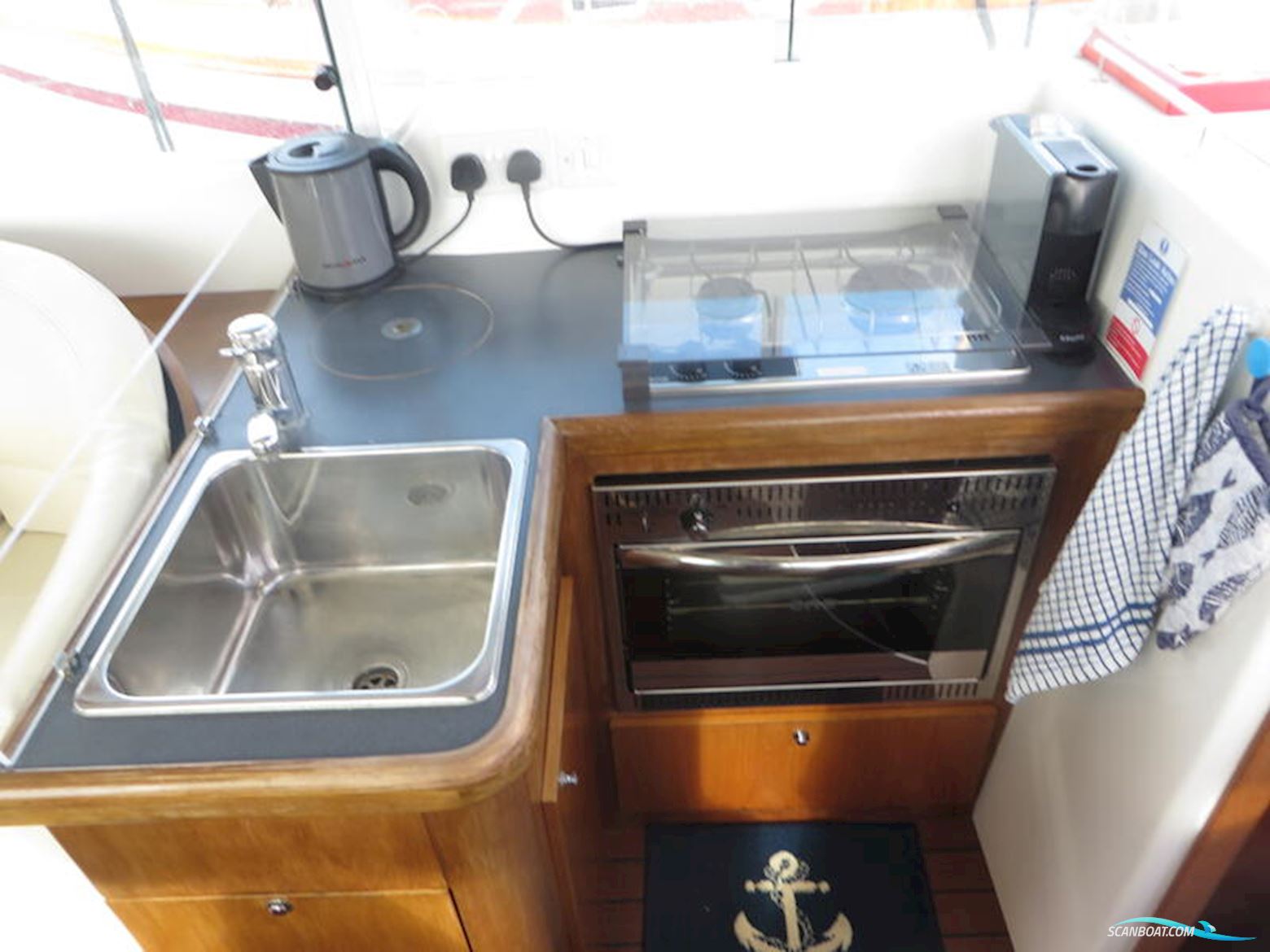 Beneteau Antares 9.80