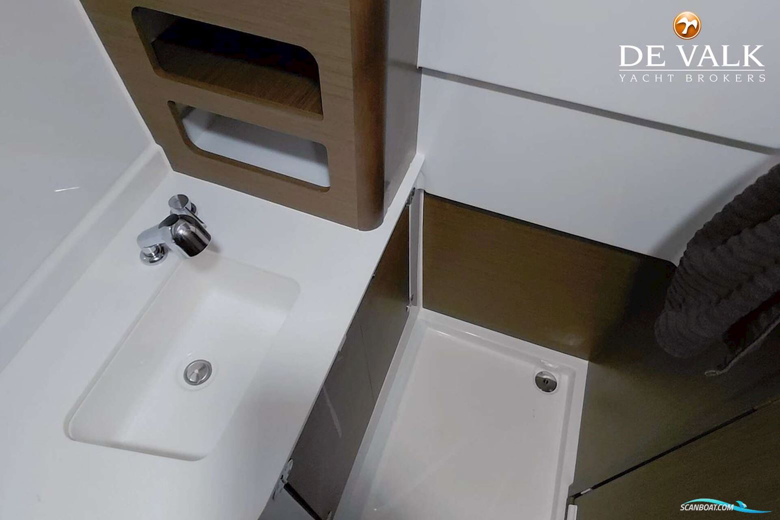 Beneteau Antares Serie 9