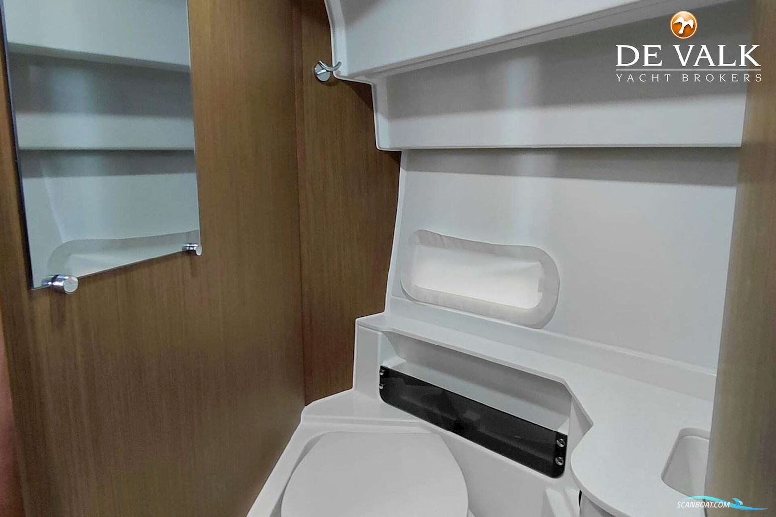 Beneteau Antares Serie 9