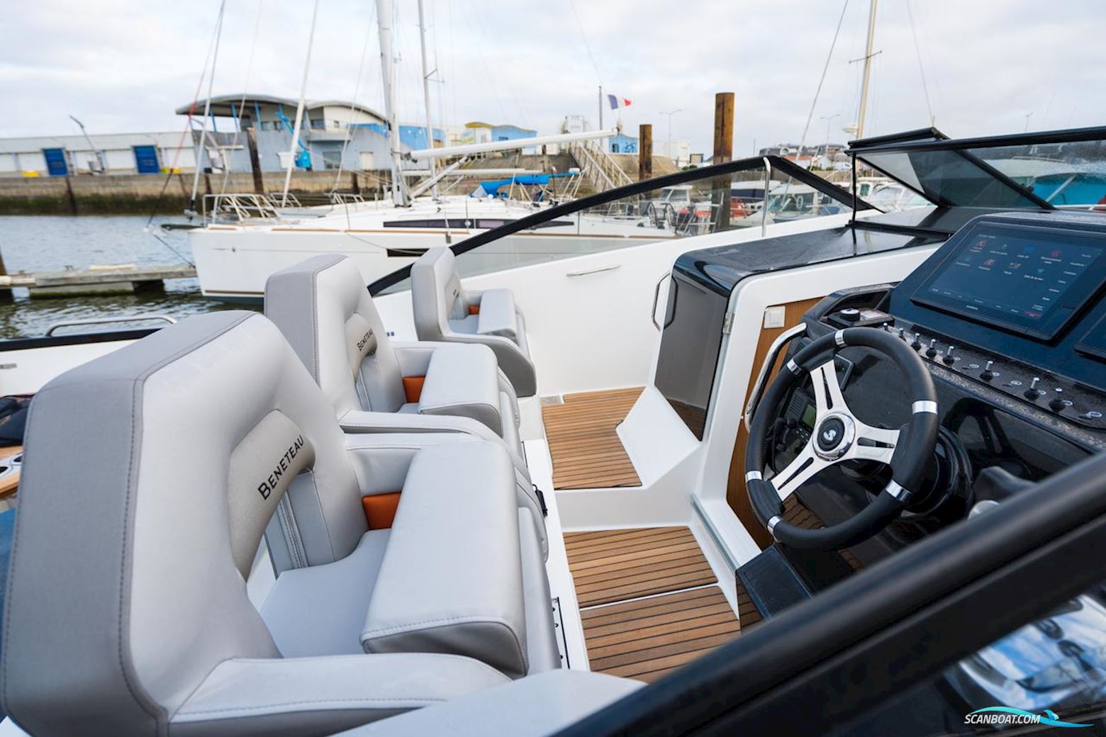 Beneteau Flyer 10
