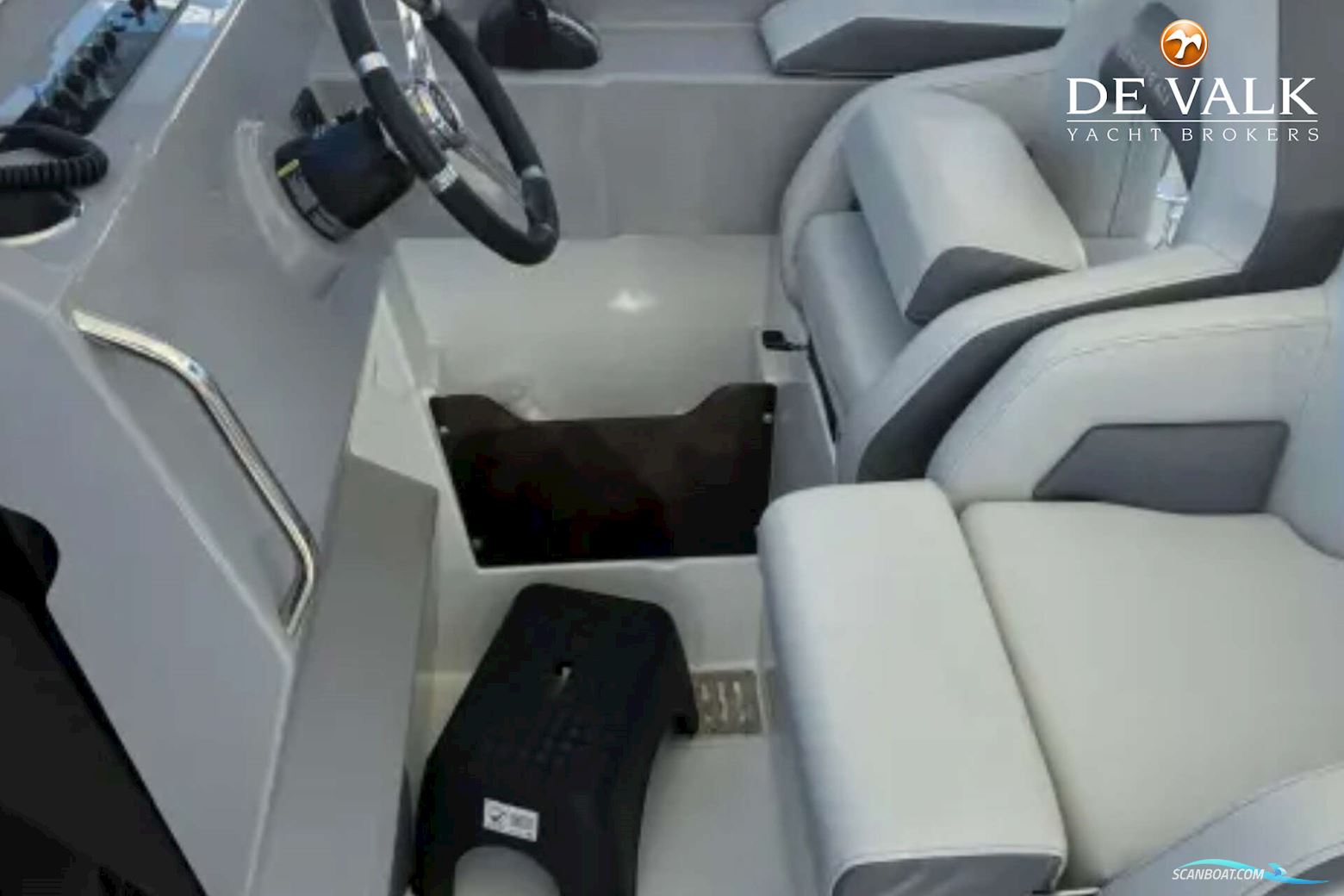 Beneteau Flyer 10