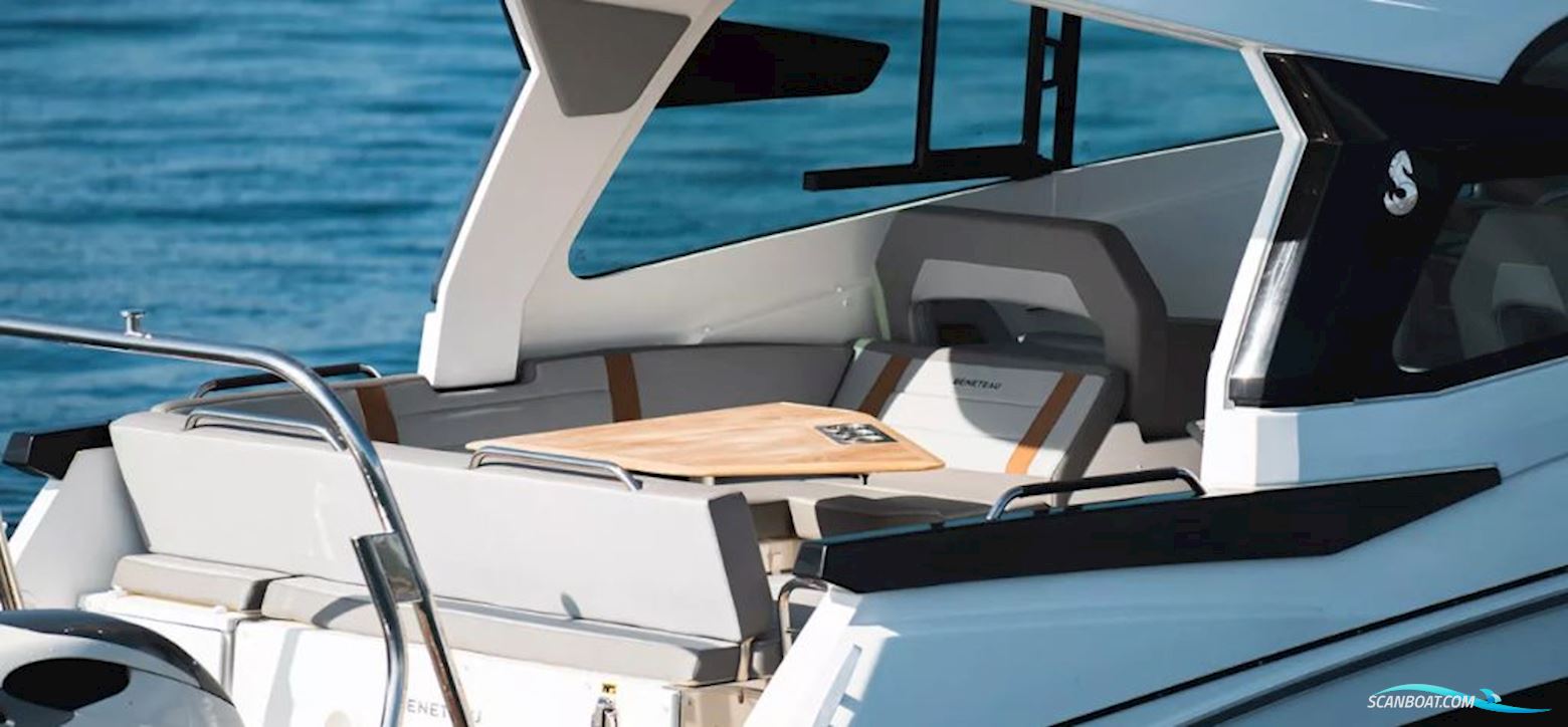 Beneteau Flyer 10 Sport Top