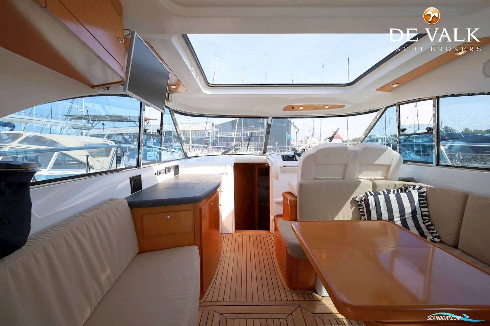 Beneteau Flyer 12 Cabin