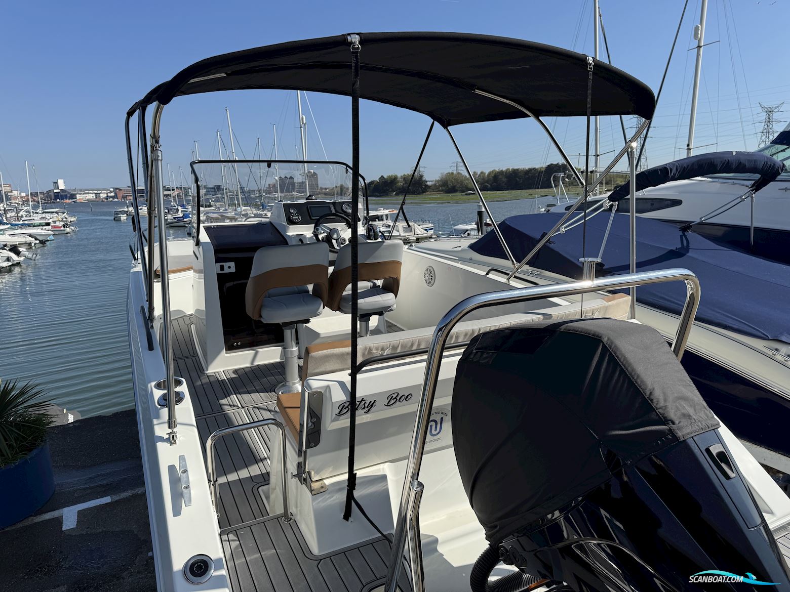 Beneteau Flyer 7 Spacedeck