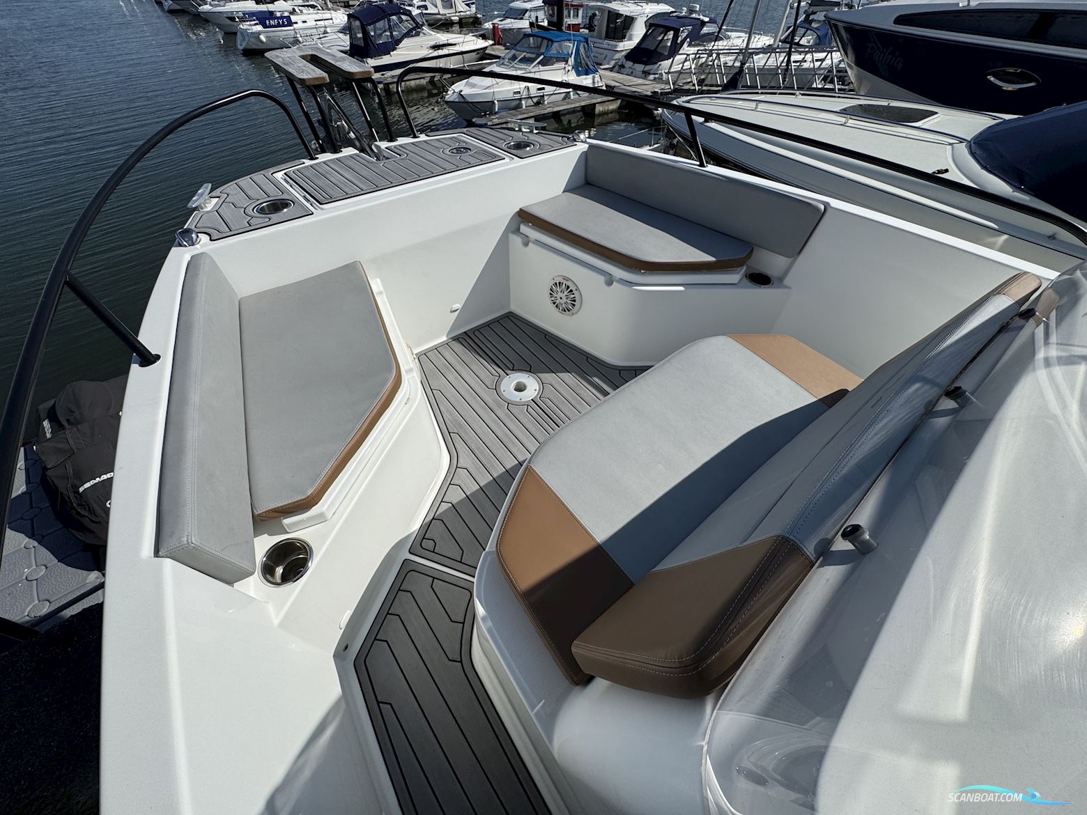 Beneteau Flyer 7 Spacedeck