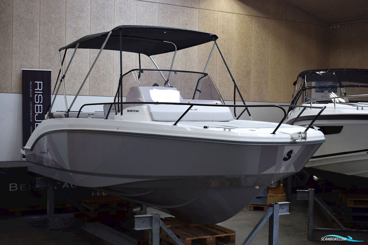 Beneteau Flyer 7 Sundeck