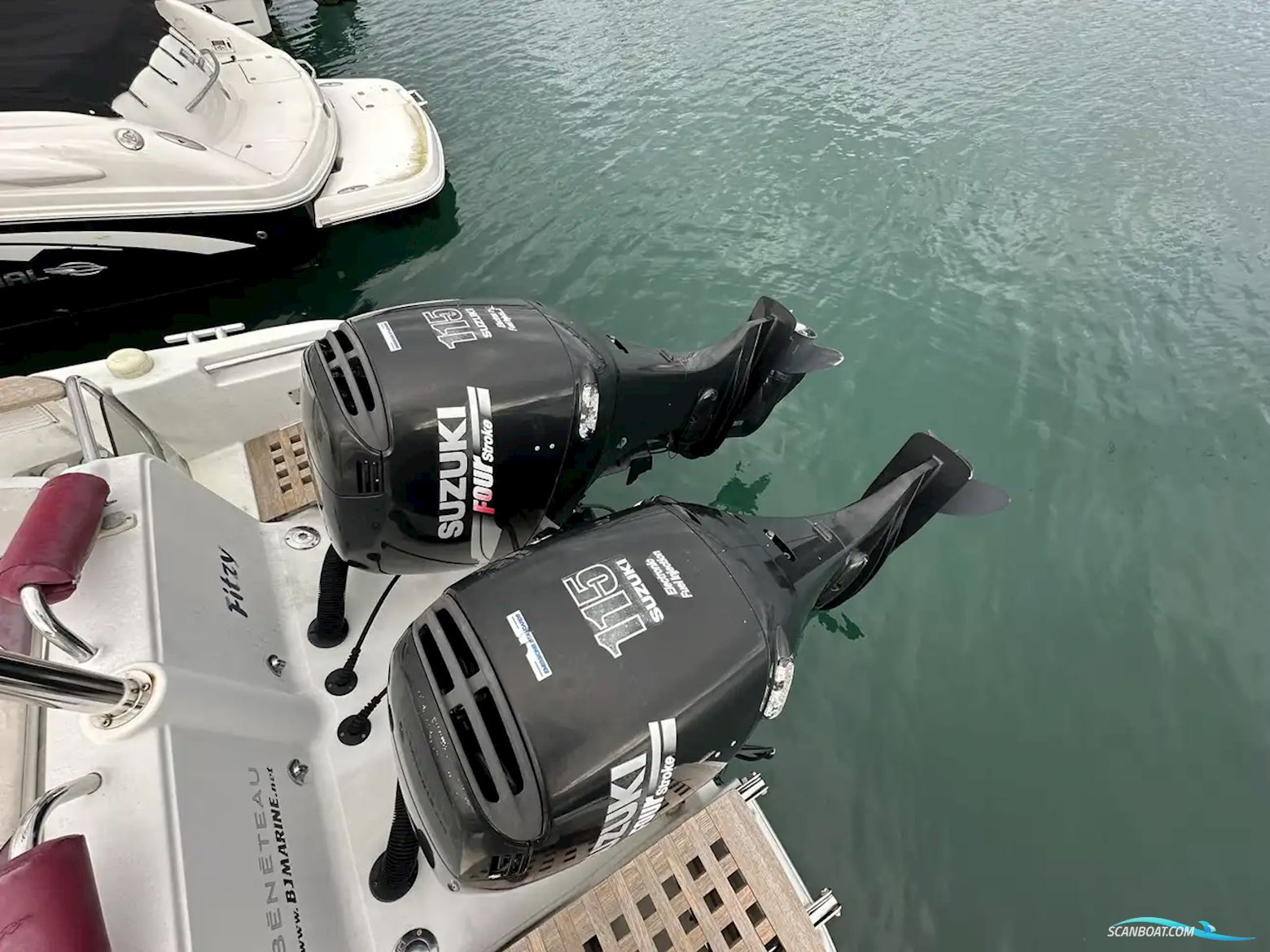 Beneteau Flyer 750 Sun Deck