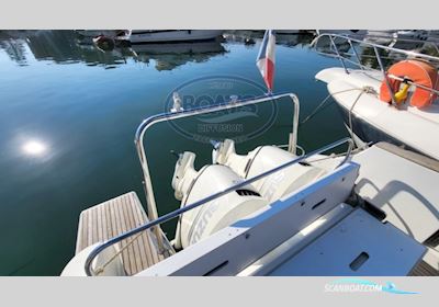 Beneteau Flyer 8.8 Sundeck Motorboat 2016, with Suzuki engine, France