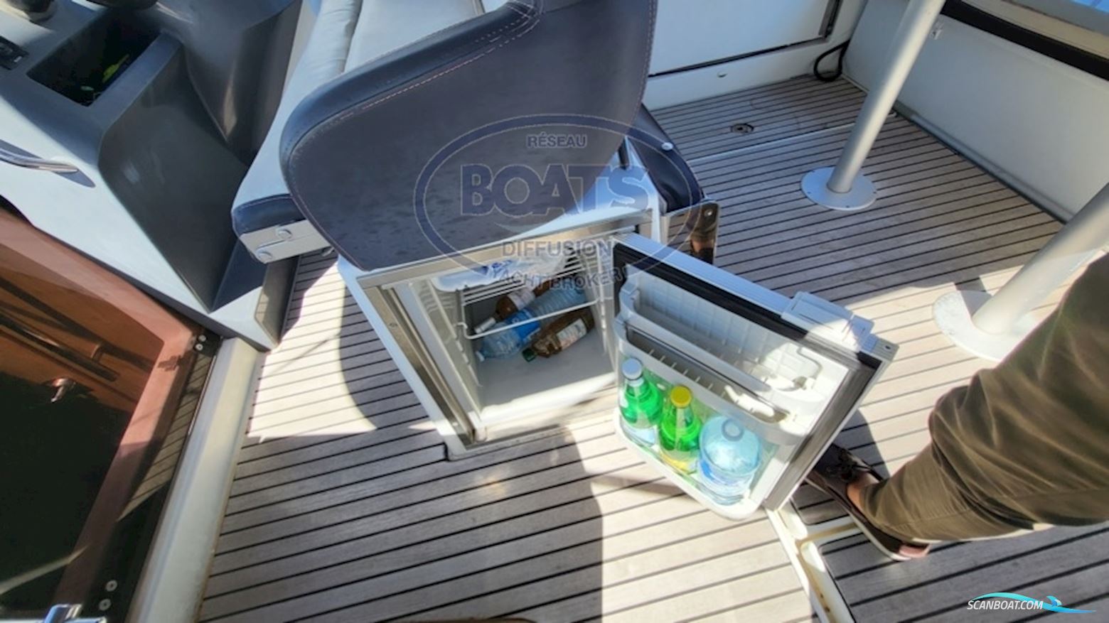 Beneteau Flyer 8.8 Sundeck