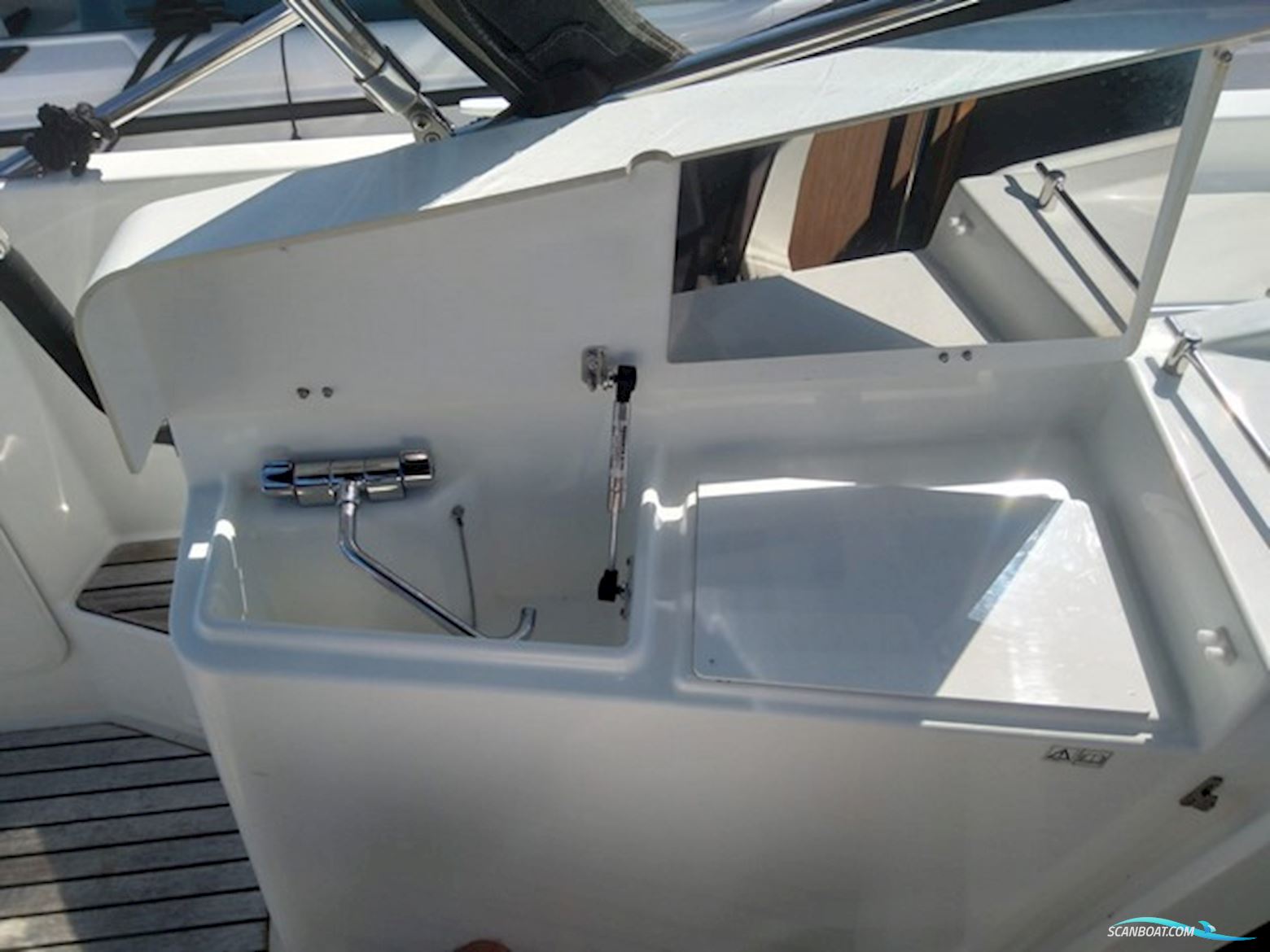 Beneteau Flyer 8.8 Sundeck