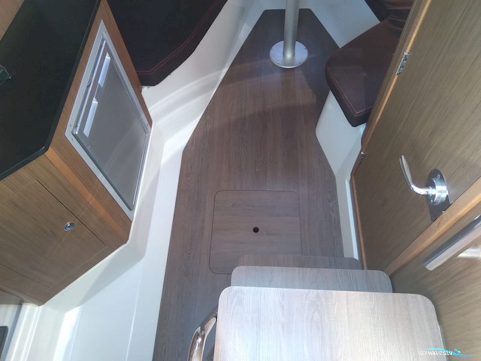 Beneteau Flyer 8.8 Sundeck