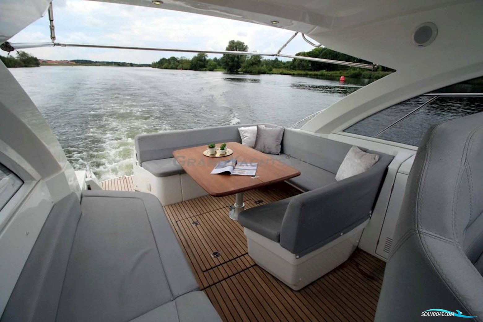 Beneteau Gran Turismo 38