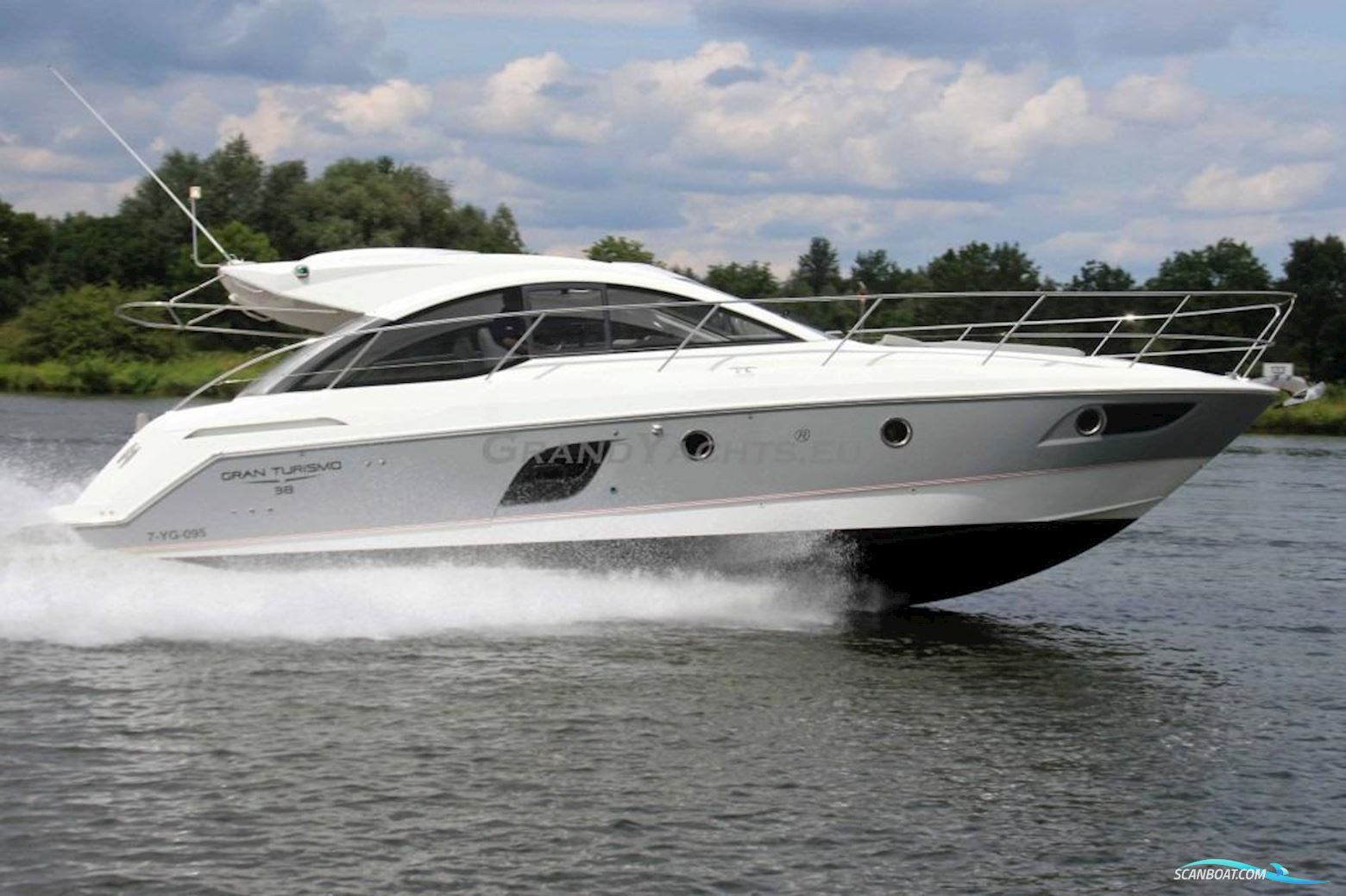 Beneteau Gran Turismo 38