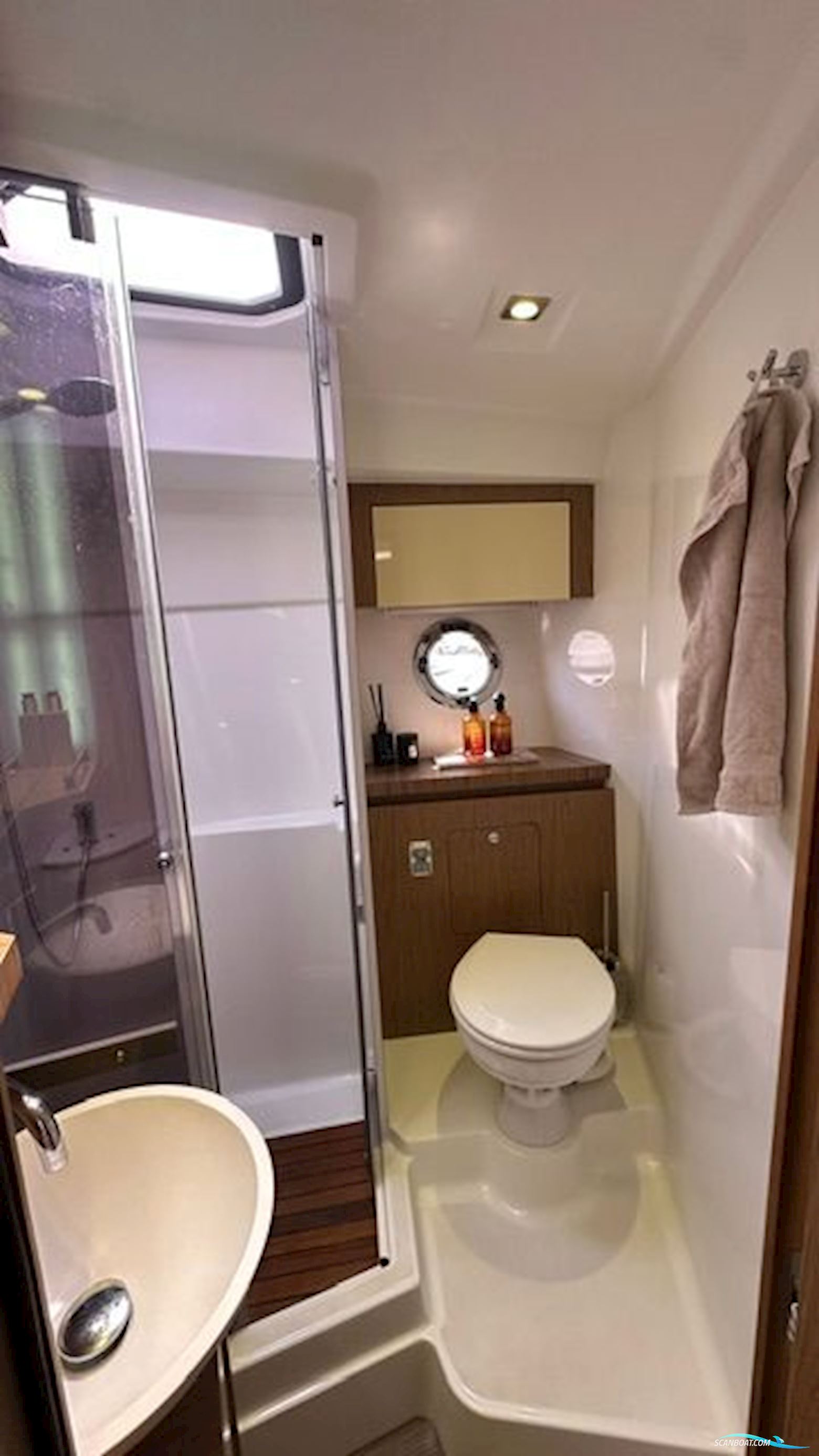 Beneteau Gran Turismo 44