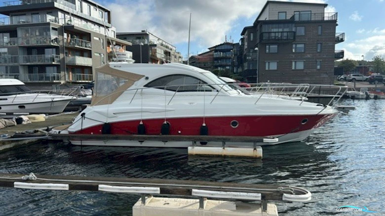 Beneteau Monte Carlo 32 HT Motorboat 2009, with Volvo Penta V.8 5,7 GI/DP engine, Sweden