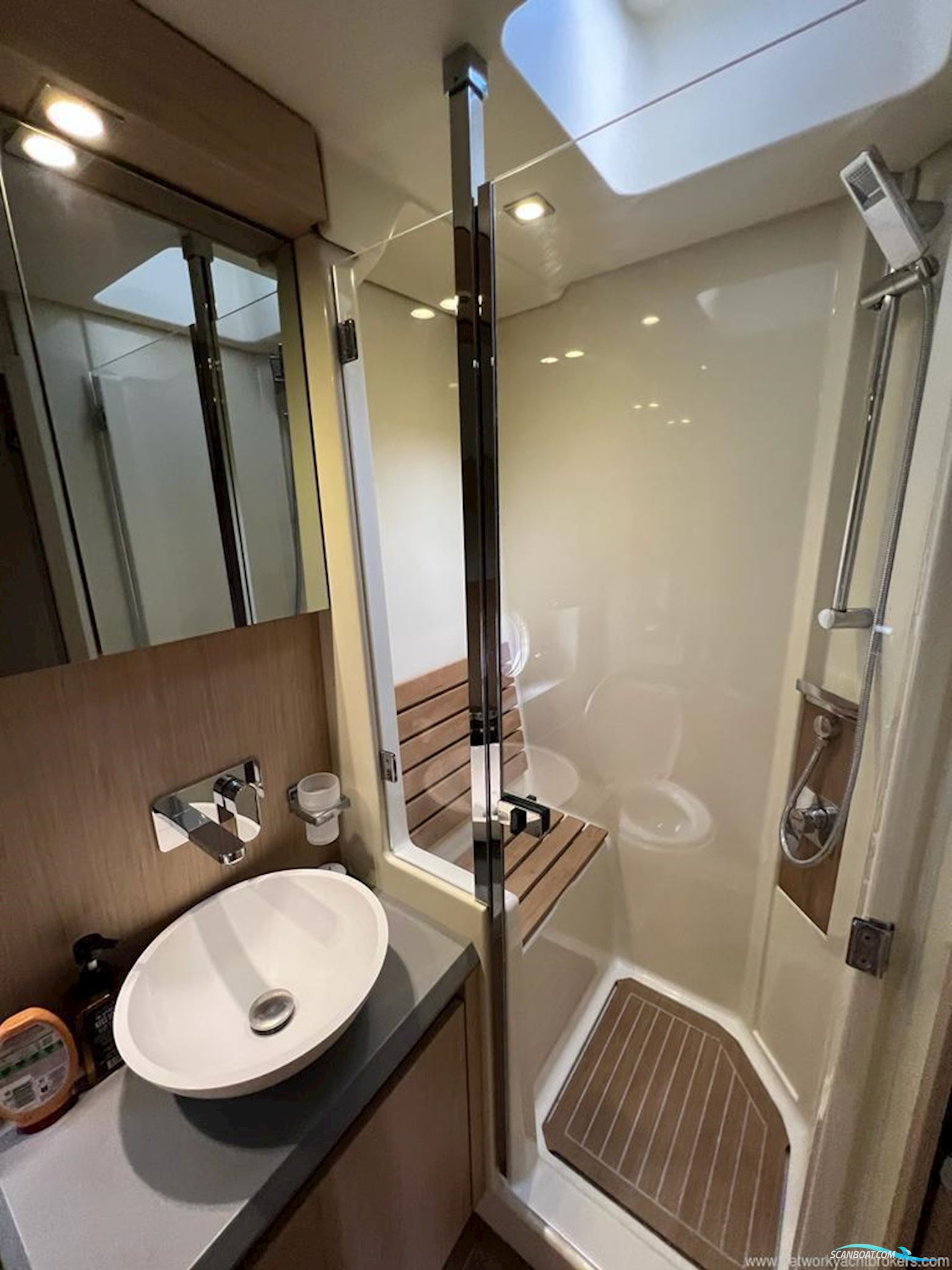 Beneteau Monte Carlo 5