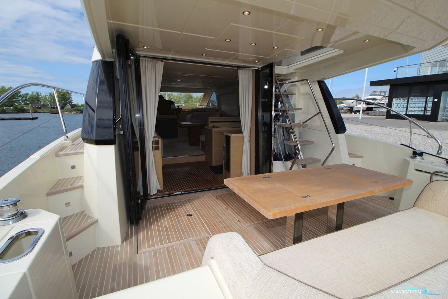 Beneteau Monte Carlo 6 –