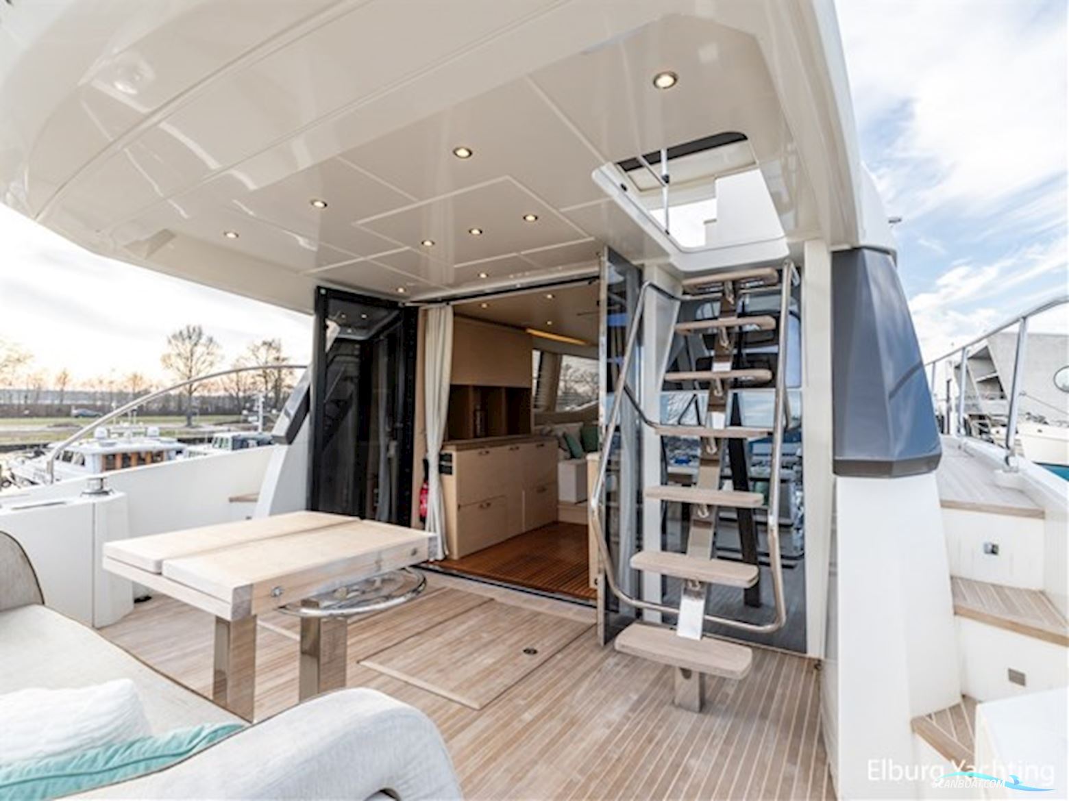 Beneteau Monte Carlo 6