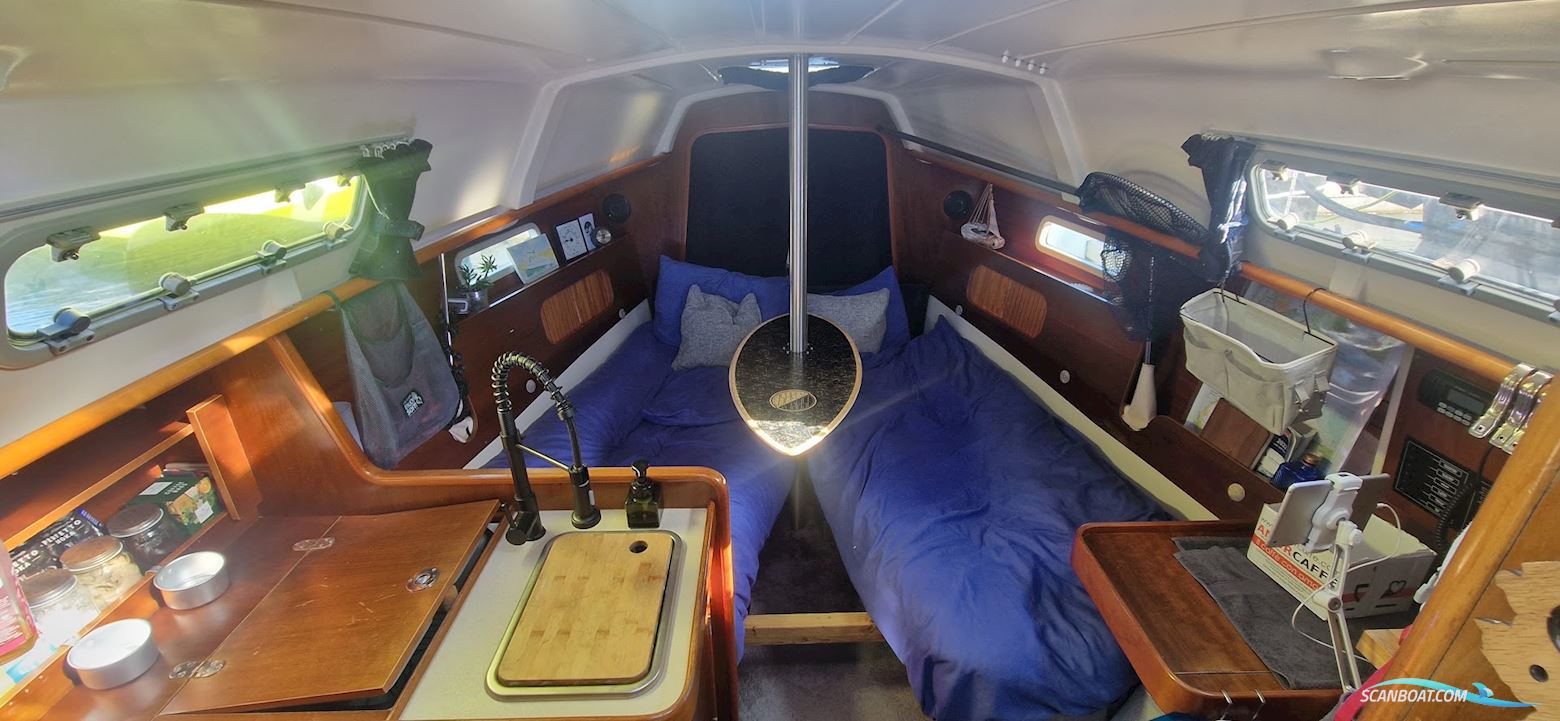 Beneteau Oceanis 281