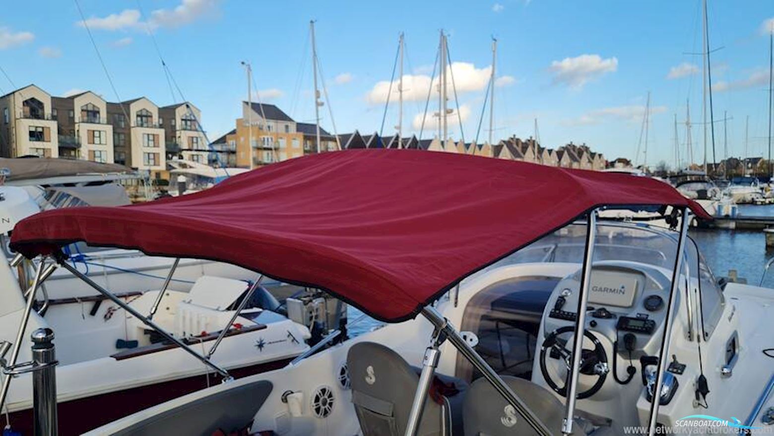 Beneteau Rubis 750 Flyer Sun deck