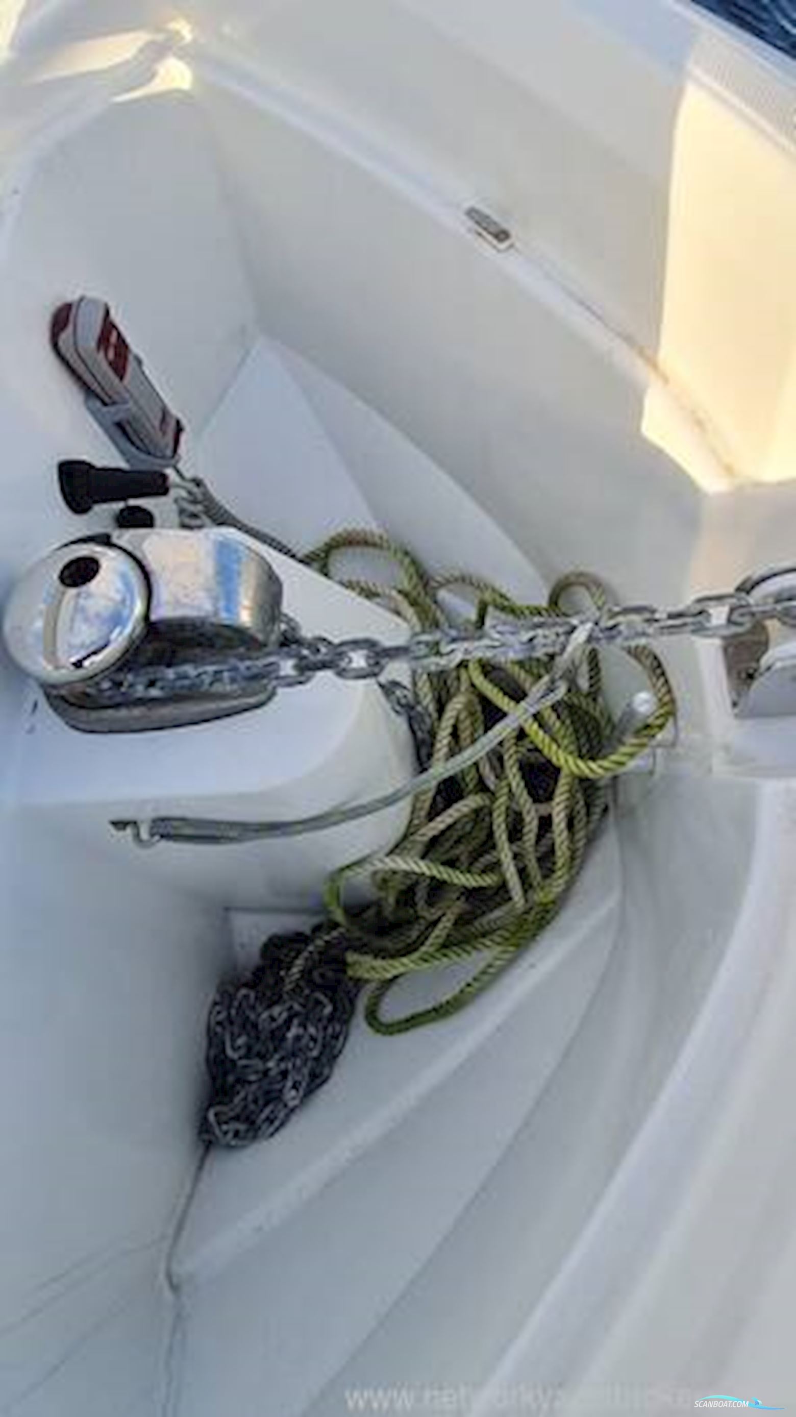 Beneteau Rubis 750 Flyer Sun deck