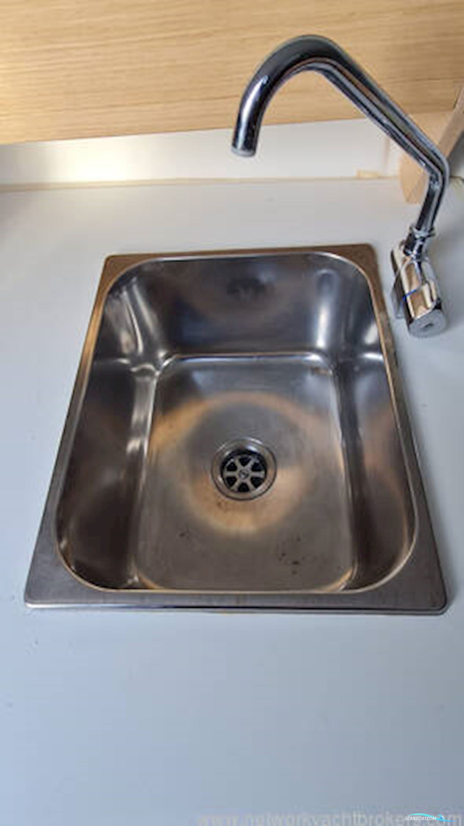 Beneteau Rubis 750 Flyer Sun Deck